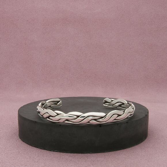 mexico sterling silver vintage twisted cuff bracelet size 6.75in - Picture 1 of 3